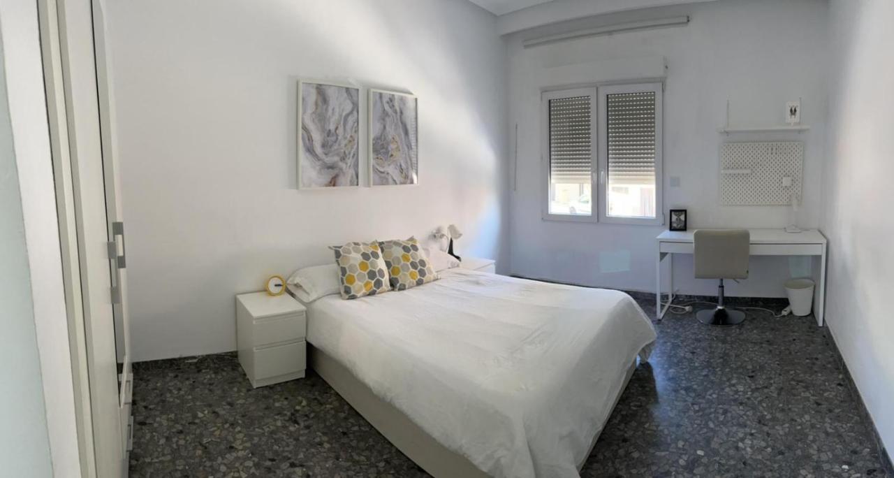 Casa Compartida Villanueva de Gállego Екстериор снимка